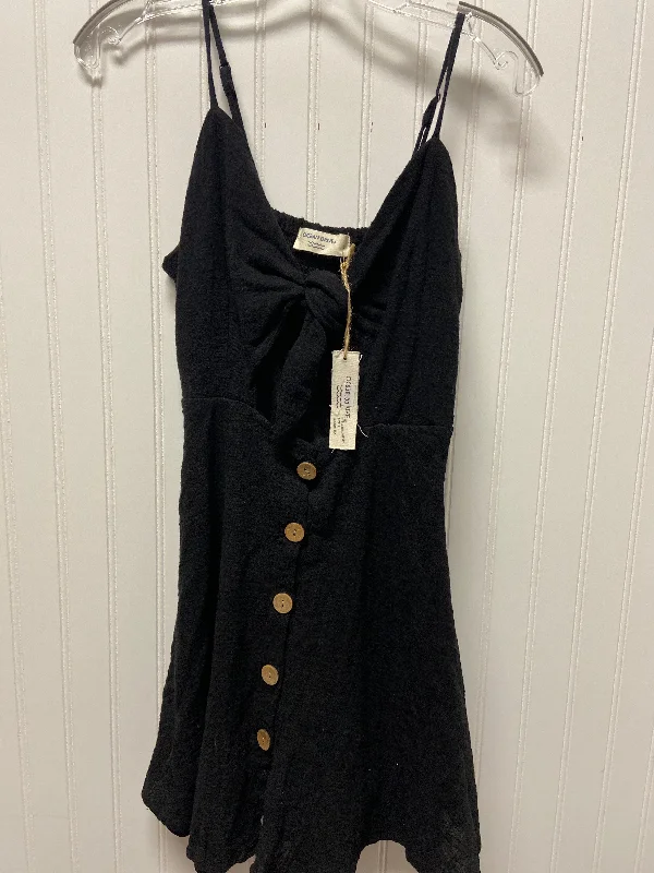Limited Quantity Black Dress Casual Short Ocean Drive, Size L