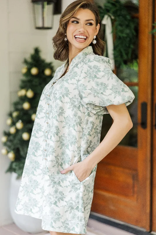 Markdowns Chic Influences Green Floral Brocade Dress