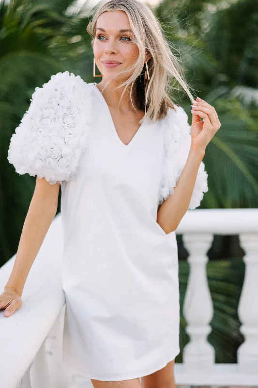 Early Access Take A Moment White Puff Sleeve Dress