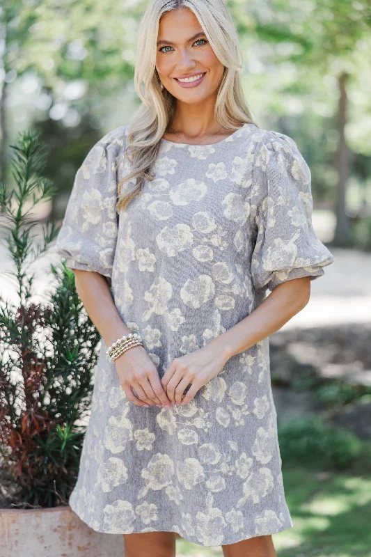 New Markdowns Know What You Want Gray Floral Dress