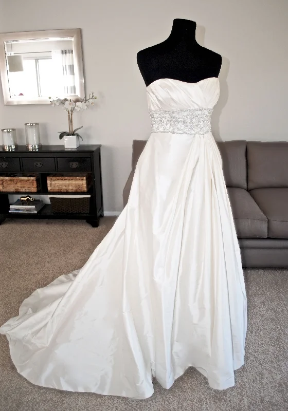 Special Buy Casablanca B024