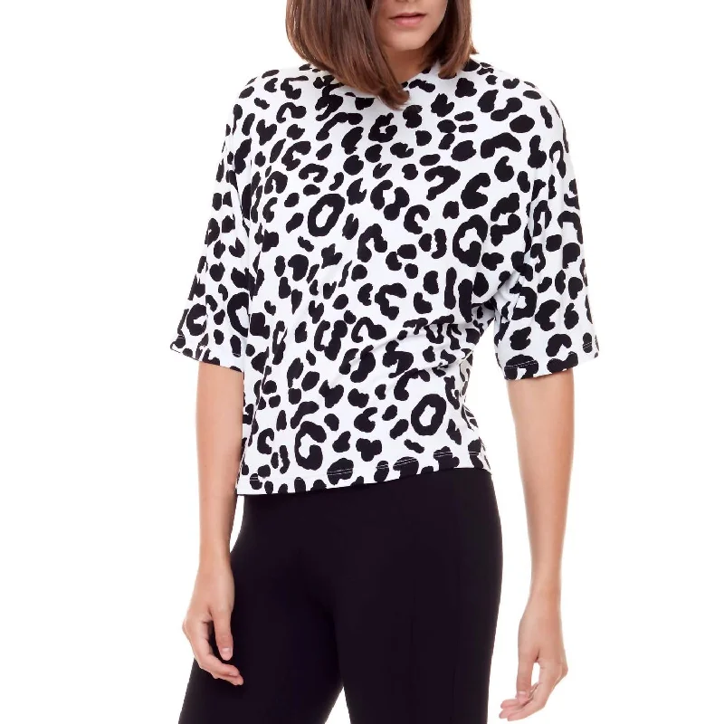 Daily Specials Bamboo Lynx Print Crewneck Top In Black/white