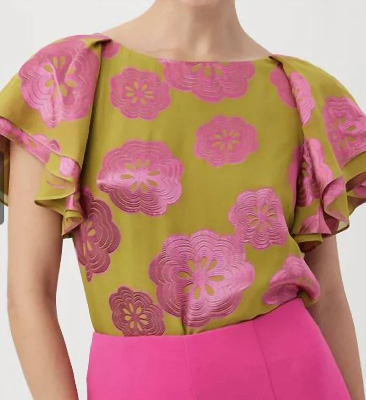 Act Fast Kayra Top In Gold Green