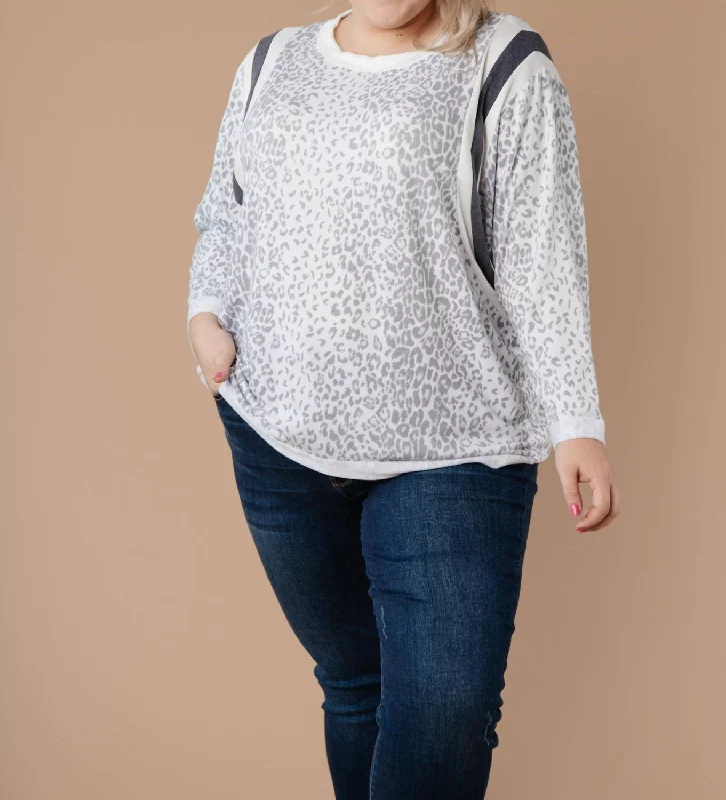 Special Discount Racing Stripes Animal Print Top In Gray